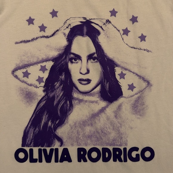 Abercrombie Kids Olivia Rodrigo Tee - Picture 2 of 4